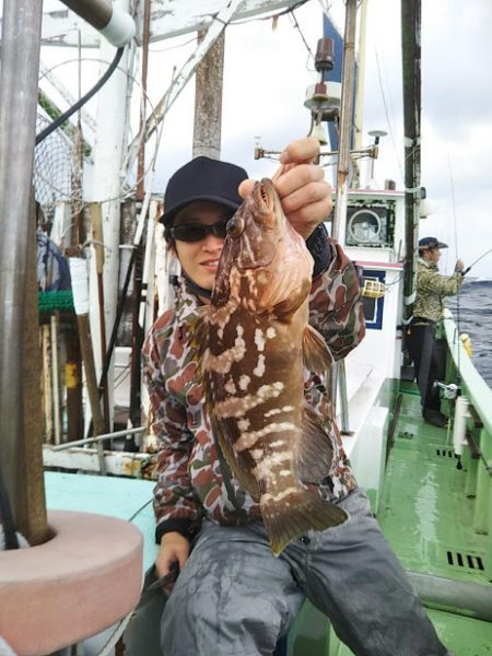 康仁丸・ジギング釣り果